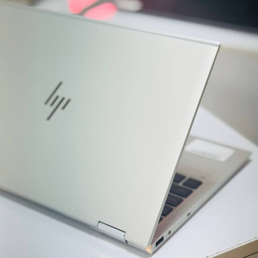 لپ تاپ استوک 14 اینچی اچ پی مدل HP EliteBook 1040 G7 i7 10710U 16GB 512GB Intel UHD Graphics 620 مشخصات، قیمت و خرید لپ تاپ استوک 14 اینچی اچ پی مدل HP EliteBook 1040 G7 i7 10710U 16GB 512GB Intel UHD Graphics 620