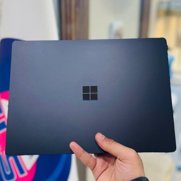 مشخصات، قیمت و خرید لپ تاپ استوک 13.5 اینچی مایکروسافت مدل Microsoft Surface Laptop 5 i7 1265U 16GB 256GB Intel Iris Xe