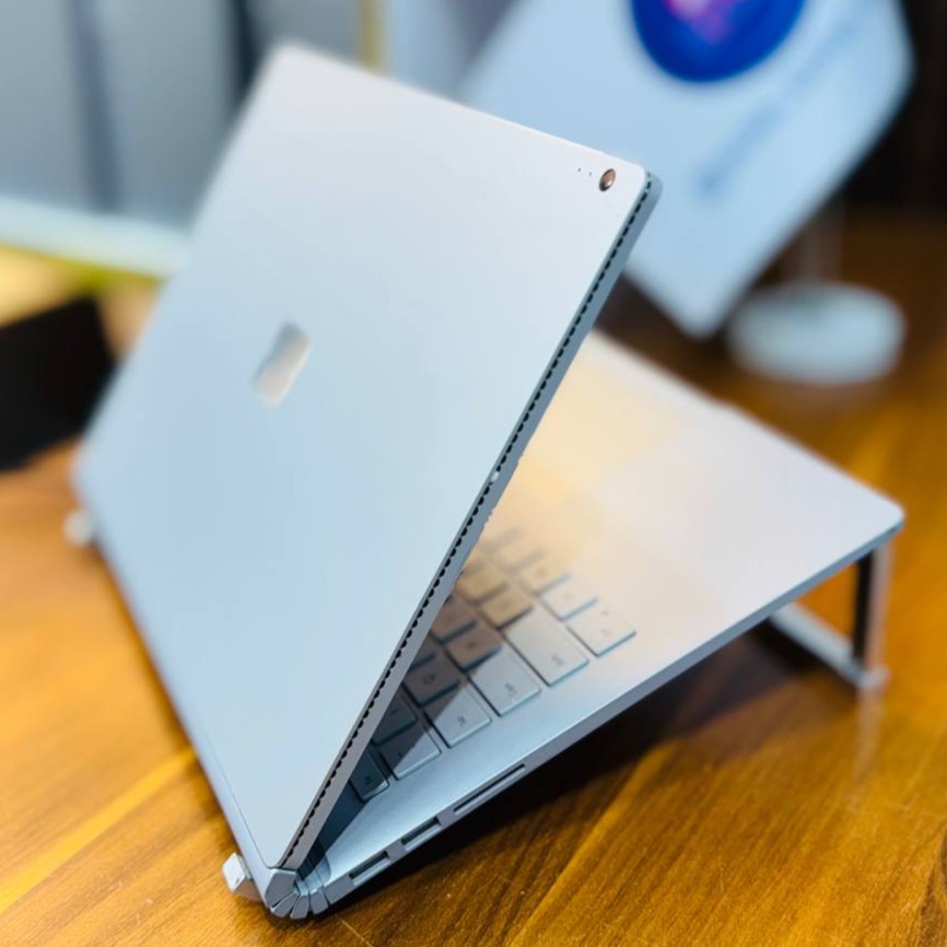 مشخصات، قیمت و خرید لپ تاپ استوک 13.5 اینچی مایکروسافت مدل Microsoft Surface Book 1 i5 6300U 8GB 256GB Intel HD Graphics 520