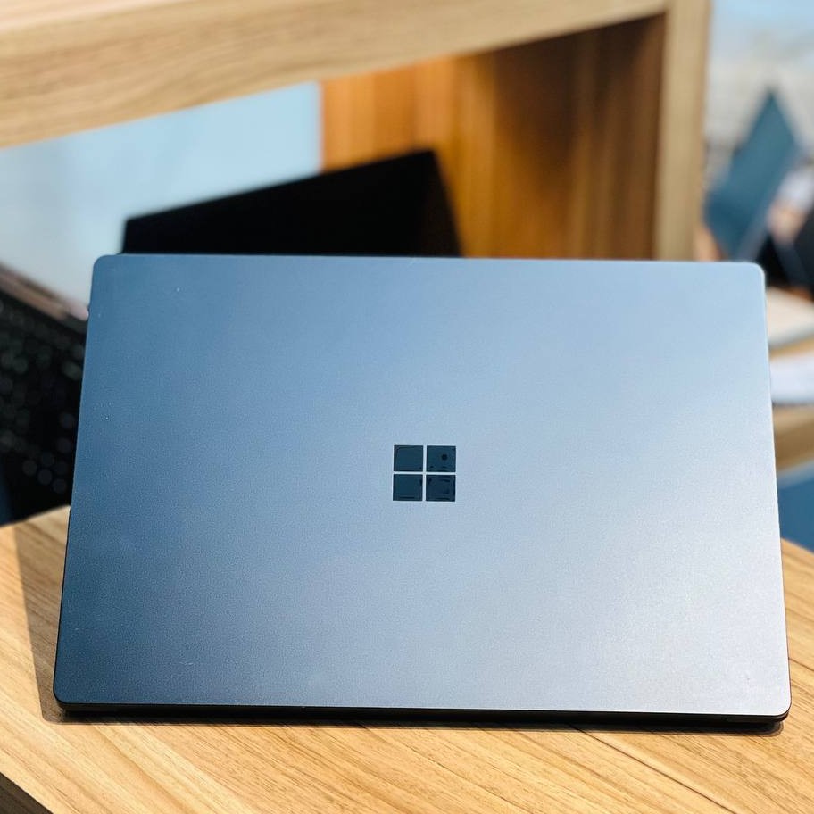 مشخصات، قیمت و خرید لپ تاپ استوک 15 اینچی مایکروسافت مدل Microsoft Surface Laptop 3 i7 1065G7 32GB 1TB Intel Iris Plus