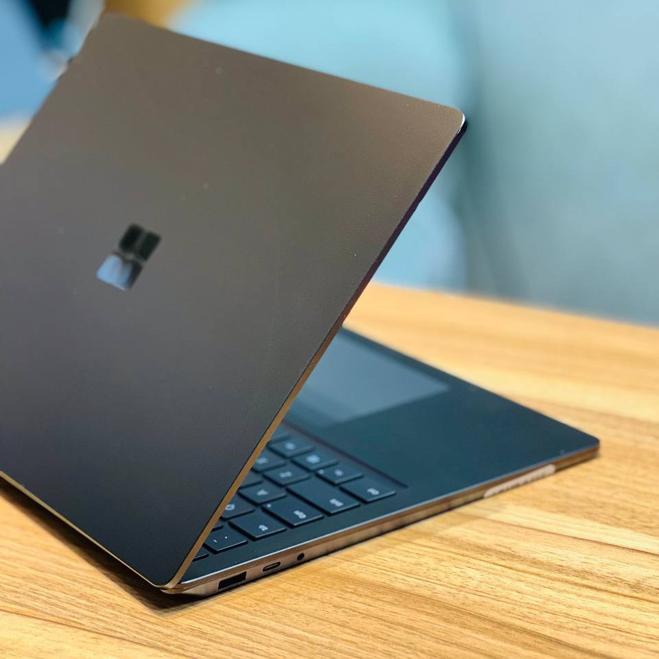 مشخصات، قیمت و خرید لپ تاپ استوک 13.5 اینچی مایکروسافت مدل Microsoft Surface Laptop 3 i7 1065G7 16GB 512GB Intel Iris Plus