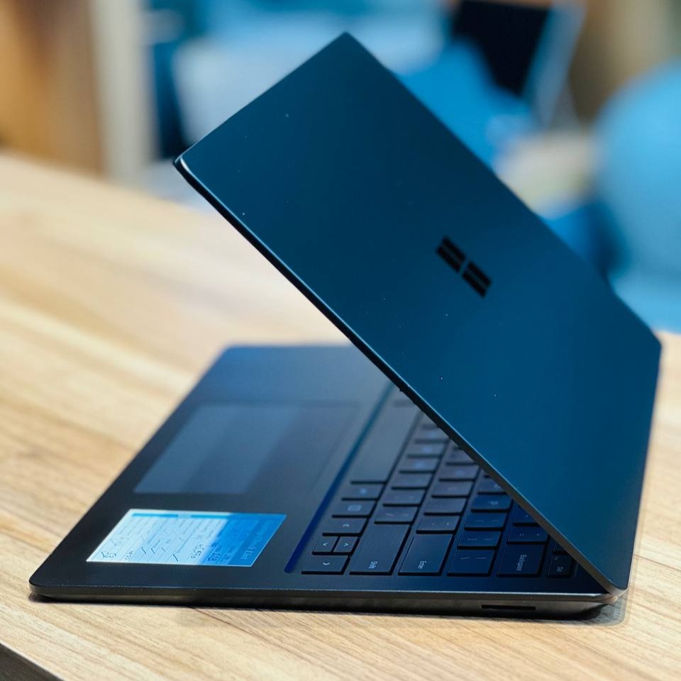 مشخصات، قیمت و خرید لپ تاپ استوک 13.5 اینچی مایکروسافت مدل Microsoft Surface Laptop 3 i7 1065G7 16GB 512GB Intel Iris Plus