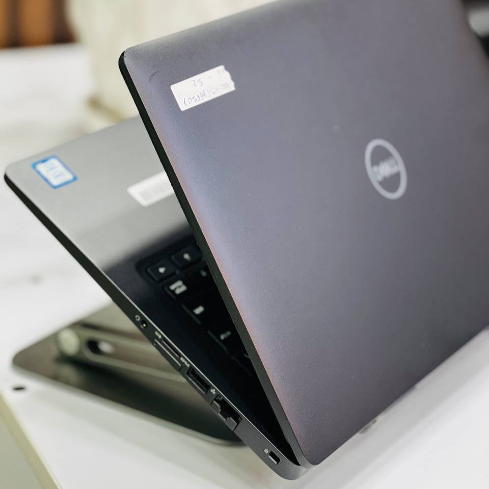 مشخصات، قیمت و خرید لپ تاپ استوک 13.3 اینچی دل مدل Dell Latitude 5300 i7 8665U 16GB 256GB Intel UHD 620