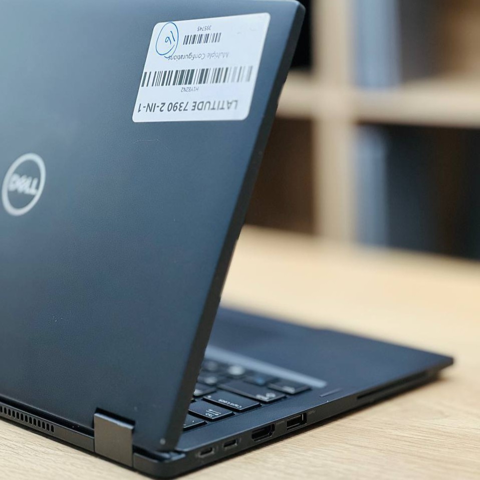 مشخصات، قیمت و خرید لپ تاپ استوک 13.3 اینچی دل مدل Dell Latitude 7390 i5 8350U 16GB 256GB Intel UHD 620