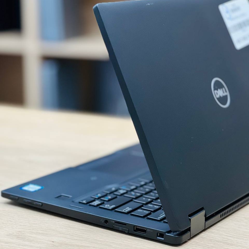 مشخصات، قیمت و خرید لپ تاپ استوک 13.3 اینچی دل مدل Dell Latitude 7390 i5 8350U 16GB 256GB Intel UHD 620