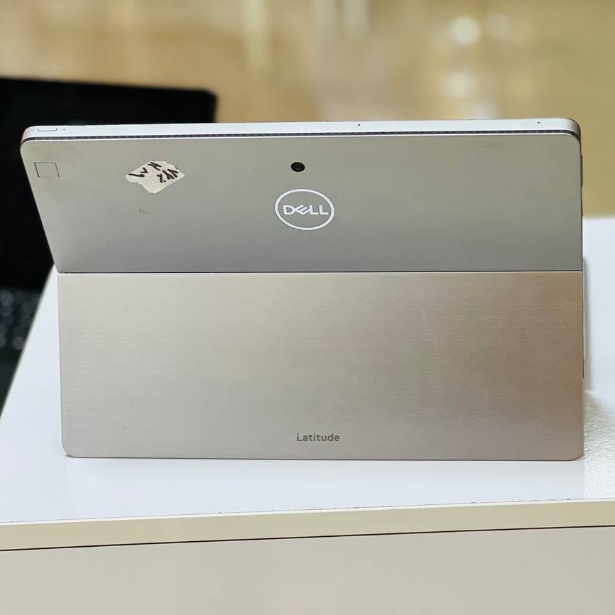 مشخصات، قیمت و خرید لپ تاپ استوک 12.3 اینچی دل مدل Dell Latitude 7210 i7 10610U 16GB 512GB Intel UHD 620