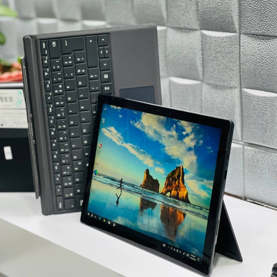 مشخصات، قیمت و خرید لپ تاپ استوک 12.3 اینچی مایکروسافت مدل Microsoft Surface Pro 7 Plus i7 1165G7 16GB 256GB Intel Iris Xe