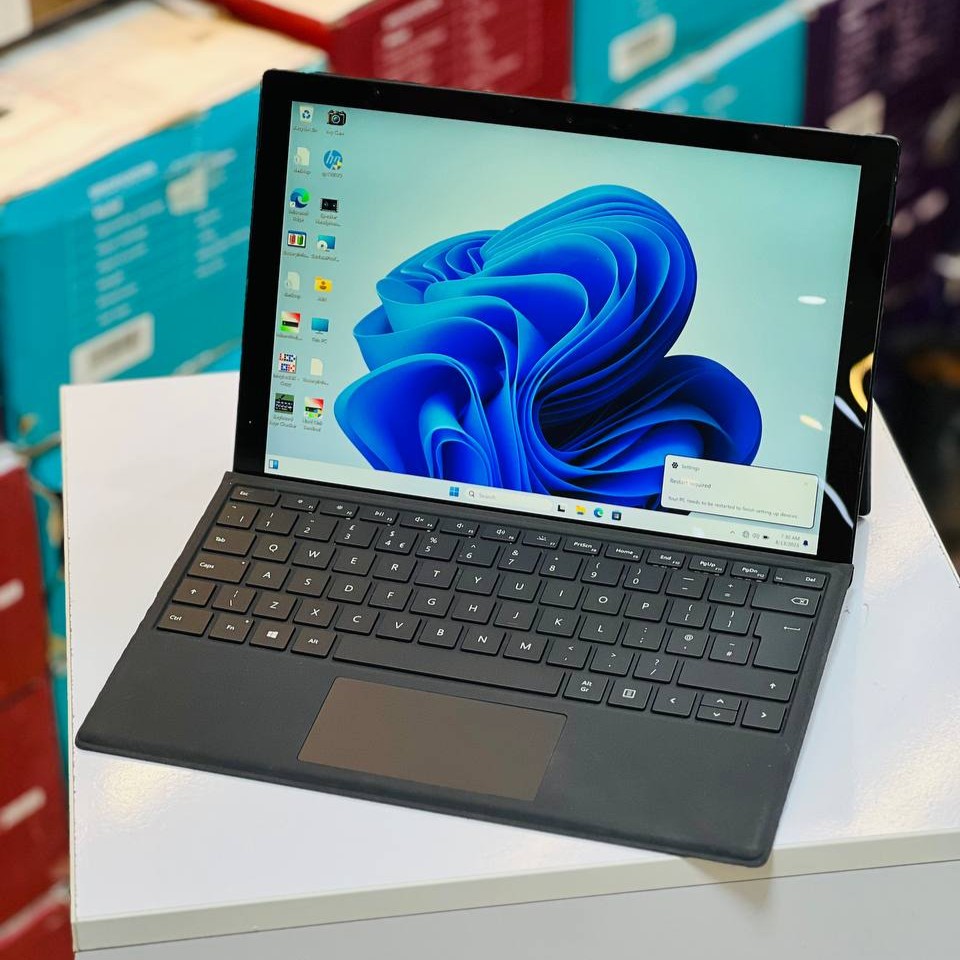 مشخصات، قیمت و خرید لپ تاپ استوک 12.3 اینچی مایکروسافت مدل Microsoft Surface Pro 7 i7 1065G7 16GB 256GB Intel Iris Plus