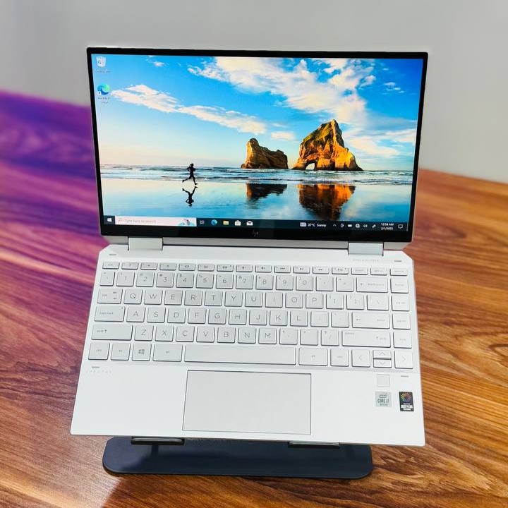 مشخصات، قیمت و خرید لپ تاپ استوک 13.3 اینچی اچ پی مدل HP Spectre X360 13-aw0117tu i7 1065G7 16GB 1TB Intel Iris Plus