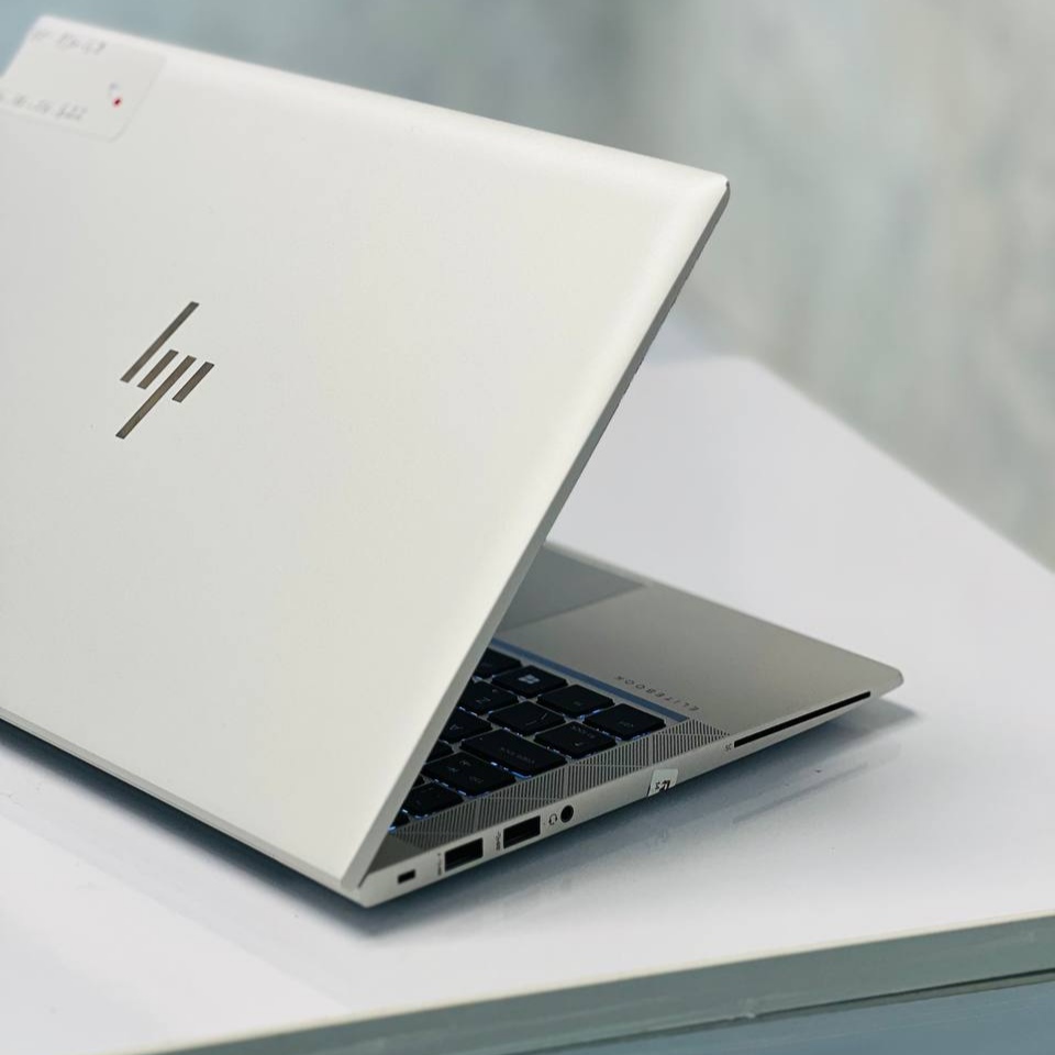 مشخصات، قیمت و خرید لپ تاپ استوک 13.3 اینچی اچ پی مدل HP EliteBook 830 G8 i5 1135G7 16GB 512GB Intel Iris Xe