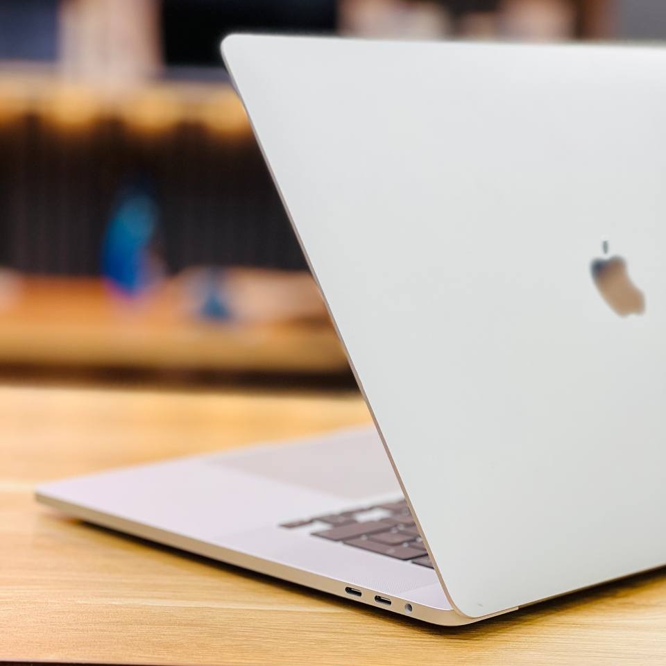 مشخصات، قیمت و خرید لپ تاپ استوک 16 اینچی اپل مدل Apple MacBook Pro 2019 i7 9750H 32GB 500GB AMD 5300M