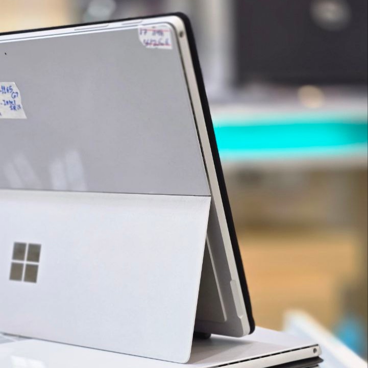 مشخصات، قیمت و خرید لپ تاپ استوک 12.3 اینچی مایکروسافت مدل Microsoft Surface Pro 7 i7 1165G7 16GB 256GB Intel Iris Plus