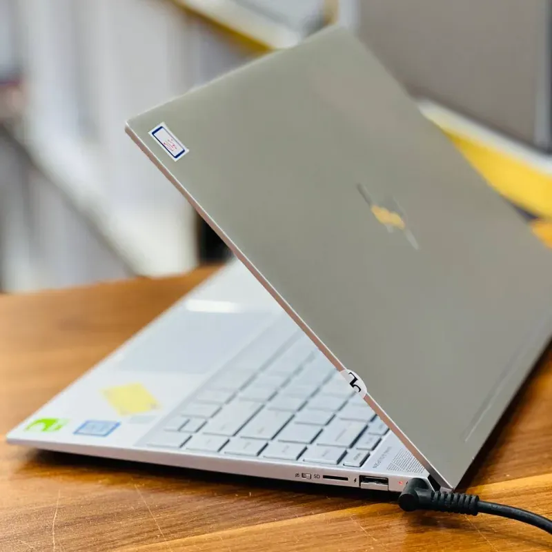 لپ تاپ استوک 13.3 اینچی اچ پی مدل HP Envy 13 i7 8565U 16GB 256GB MX250 Touch مشخصات، قیمت و خرید لپ تاپ استوک 13.3 اینچی اچ پی مدل HP Envy 13 i7 8565U 16GB 256GB MX250 Touch