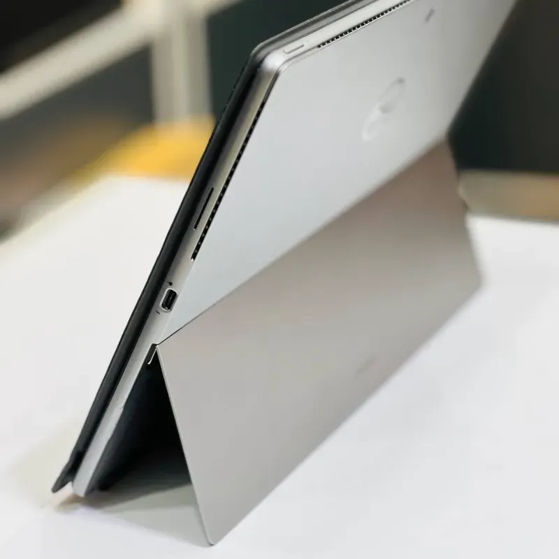 لپ تاپ استوک 12.5 اینچی دل مدل Dell Latitude 7320 i5 1140G7 16GB 512GB Intel Iris Xe مشخصات، قیمت و خرید لپ تاپ استوک 12.5 اینچی دل مدل Dell Latitude 7320 i5 1140G7 16GB 512GB Intel Iris Xe