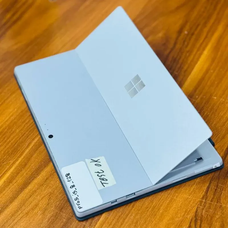 لپ تاپ استوک 12.3 اینچی مایکروسافت مدل Microsoft Surface Pro 5 i5 7300U 8GB 128GB Intel HD 620 مشخصات، قیمت و خرید لپ تاپ استوک 12.3 اینچی مایکروسافت مدل Microsoft Surface Pro 5 i5 7300U 8GB 128GB Intel HD 620