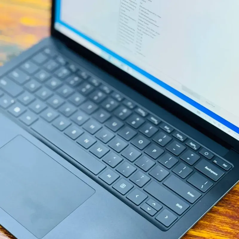 مشخصات، قیمت و خرید لپ تاپ استوک 13.5 اینچی مایکروسافت مدل Microsoft Surface Laptop 5 i7 1255U 16GB 512GB Intel Iris Xe