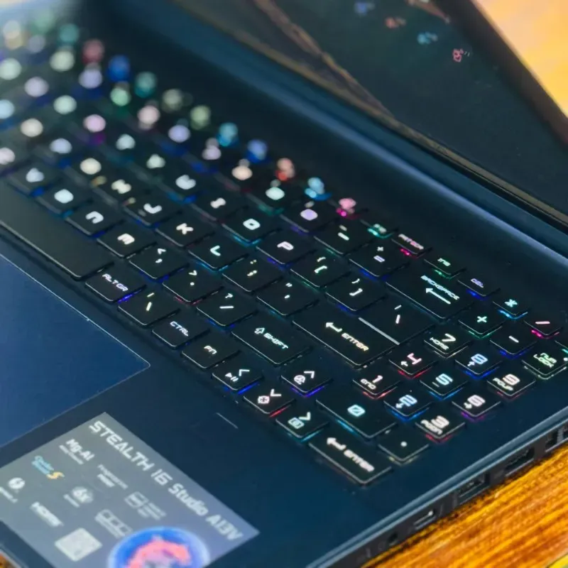 لپ تاپ اپن باکس 16.1 اینچی ام اس آی مدل MSI Stealth 16 Studio A13VG i7 13620H 32GB 1TB RTX 4070 مشخصات، قیمت و خرید لپ تاپ اپن باکس 16.1 اینچی ام اس آی مدل MSI Stealth 16 Studio A13VG i7 13620H 32GB 1TB RTX 4070