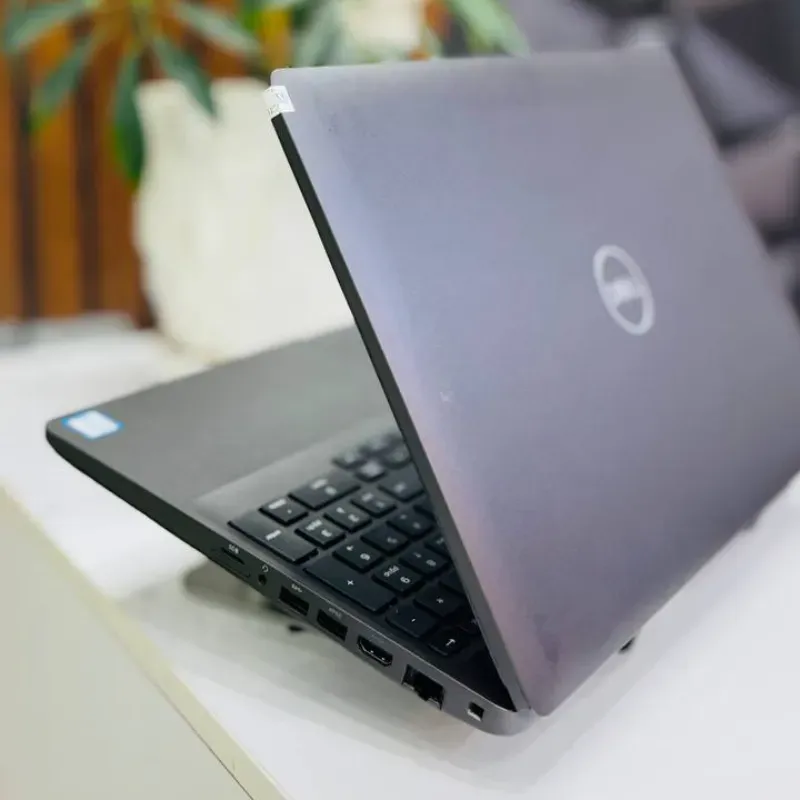 مشخصات، قیمت و خرید لپ تاپ استوک 15.6 اینچی دل مدل Dell Latitude 5501 i7 9850H 16GB 512GB 2GB MX150