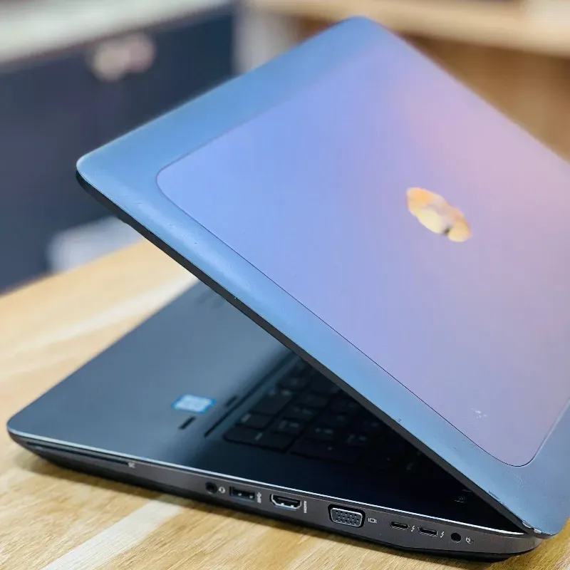 مشخصات، قیمت و خرید لپ تاپ استوک 17.3 اینچی اچ پی مدل HP Zbook 17 G3 i7 6820HQ 16GB 512GB 4GB M2200