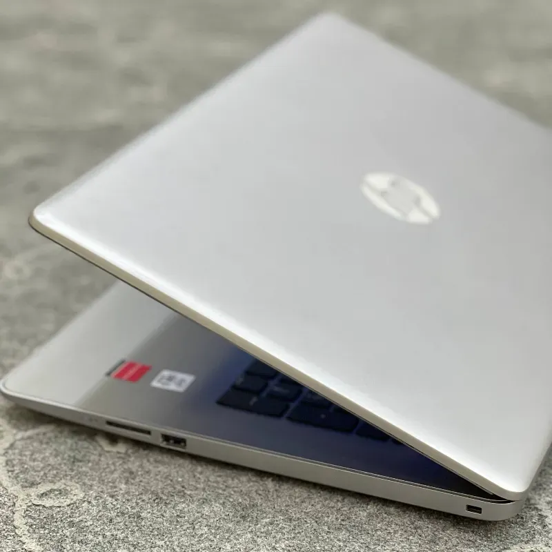 مشخصات، قیمت و خرید لپ تاپ استوک 17.3 ابنچی اچ پی مدل HP NoteBook 470 G7 i5 10210U 8GB 256GB AMD 530