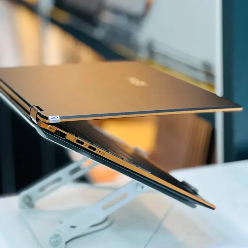 مشخصات، قیمت و خرید لپ تاپ اپن باکس 13.3 اینچی ام اس آی مدل MSI E13 AI Evo Ultra 7 155H 16GB 1TB Intel Arc