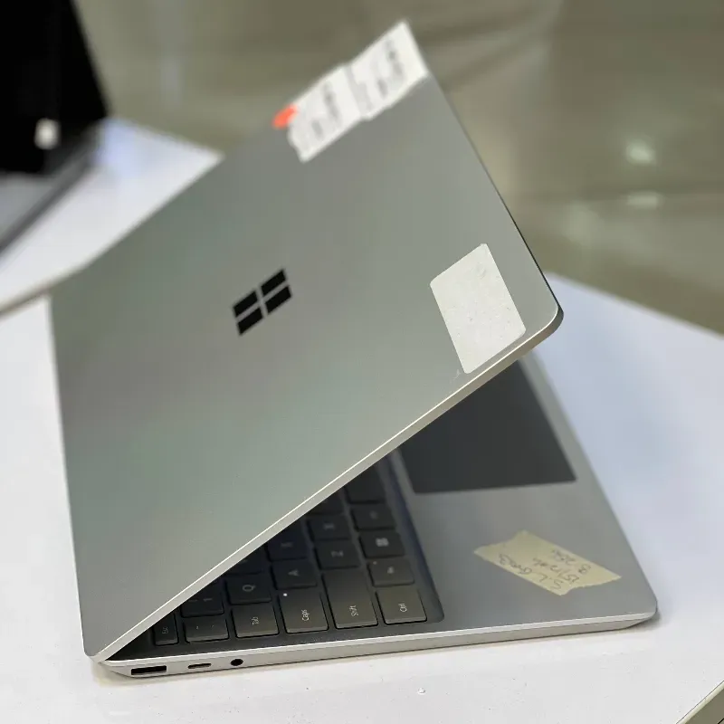 مشخصات، قیمت و خرید لپ تاپ استوک 12.4 اینچی مایکروسافت مدل Microsoft Surface Laptop Go 3 i5 1235U 8GB 256GB Intel Iris Xe