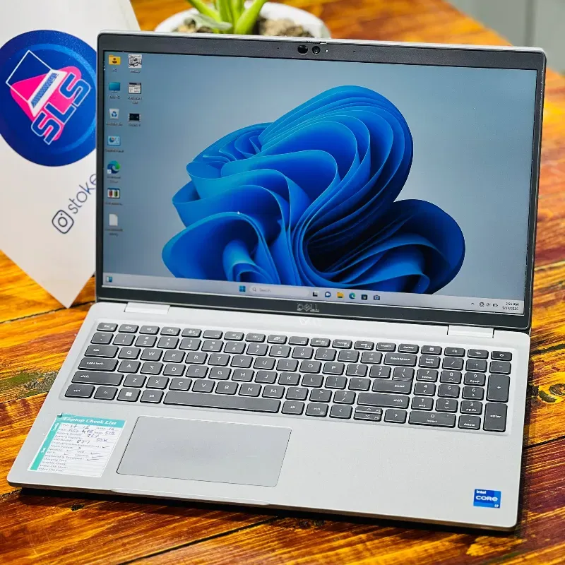 مشخصات، قیمت و خرید لپ تاپ استوک 15.6 اینچی دل مدل Dell Precision 3570 i5 1235U 16GB 512GB Intel Iris Xe