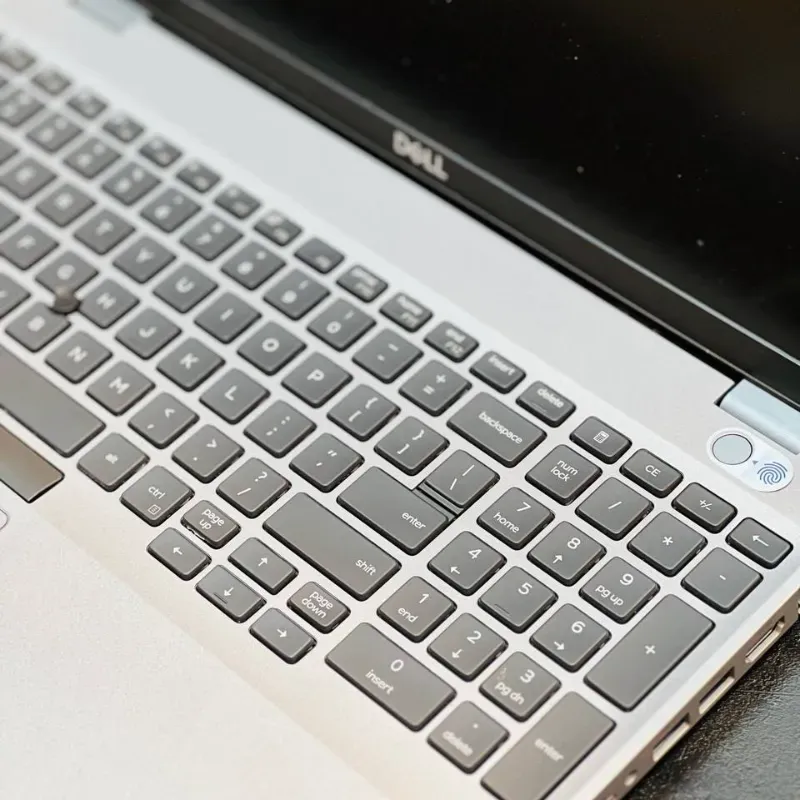 مشخصات، قیمت و خرید لپ تاپ استوک 15.6 اینچی دل Dell Latitude 5511 i5 10400H 8GB 256GB 2GB MX250