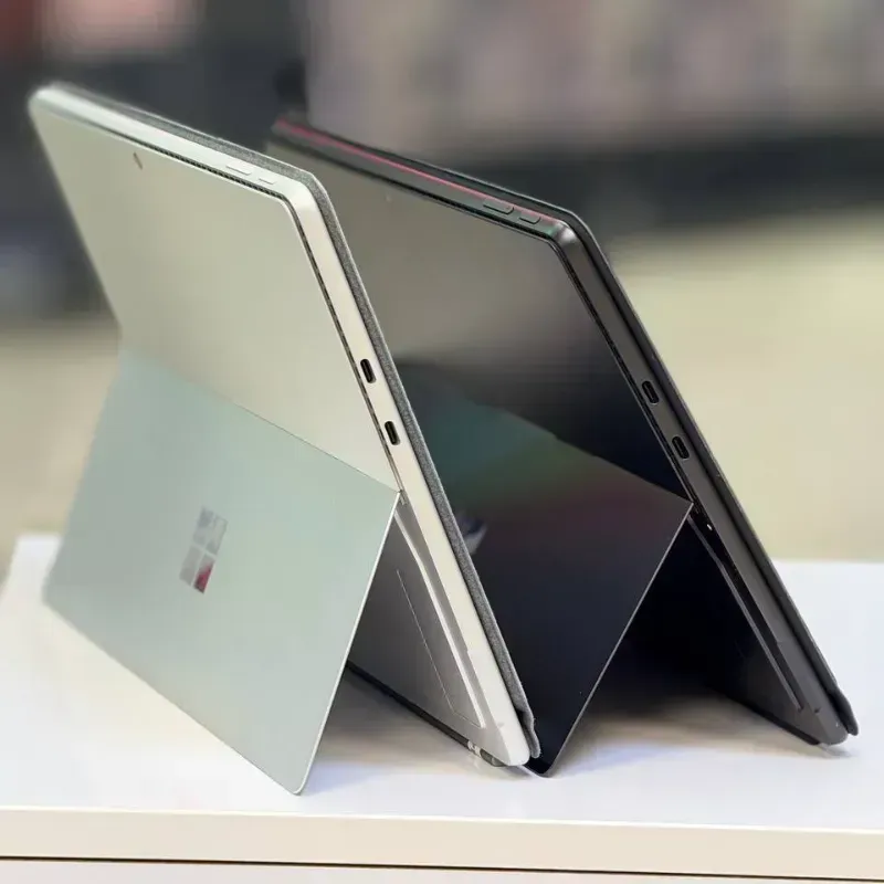 مشخصات، قیمت و خرید لپ تاپ استوک 13 اینچی مایکروسافت مدل Microsoft Surface Pro 9 i5 1245U 16GB 256GB Intel Iris Xe