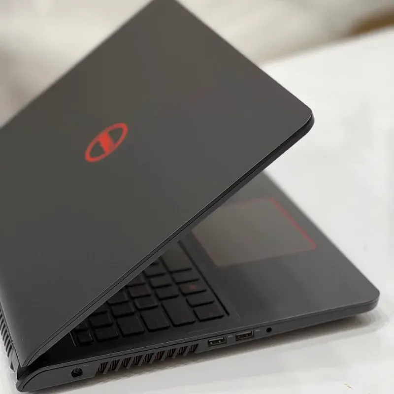 مشخصات، قیمت و خرید لپ تاپ استوک 15.6 اینچی دل مدل Dell Inspiron 5577 i5 7300HQ 8GB 256GB GTX 1050