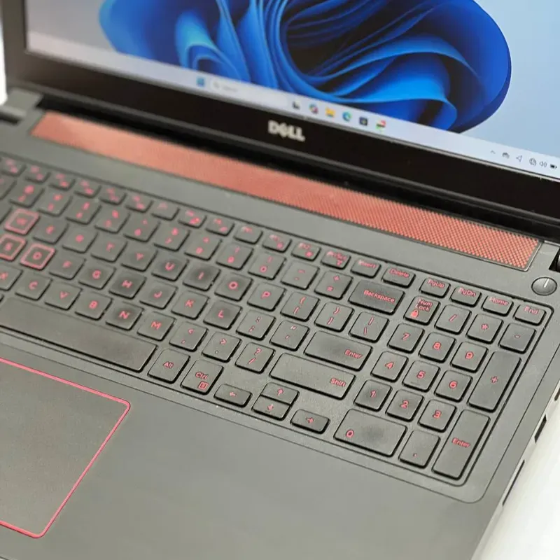 مشخصات، قیمت و خرید لپ تاپ استوک 15.6 اینچی دل مدل Dell Inspiron 5577 i5 7300HQ 8GB 256GB GTX 1050