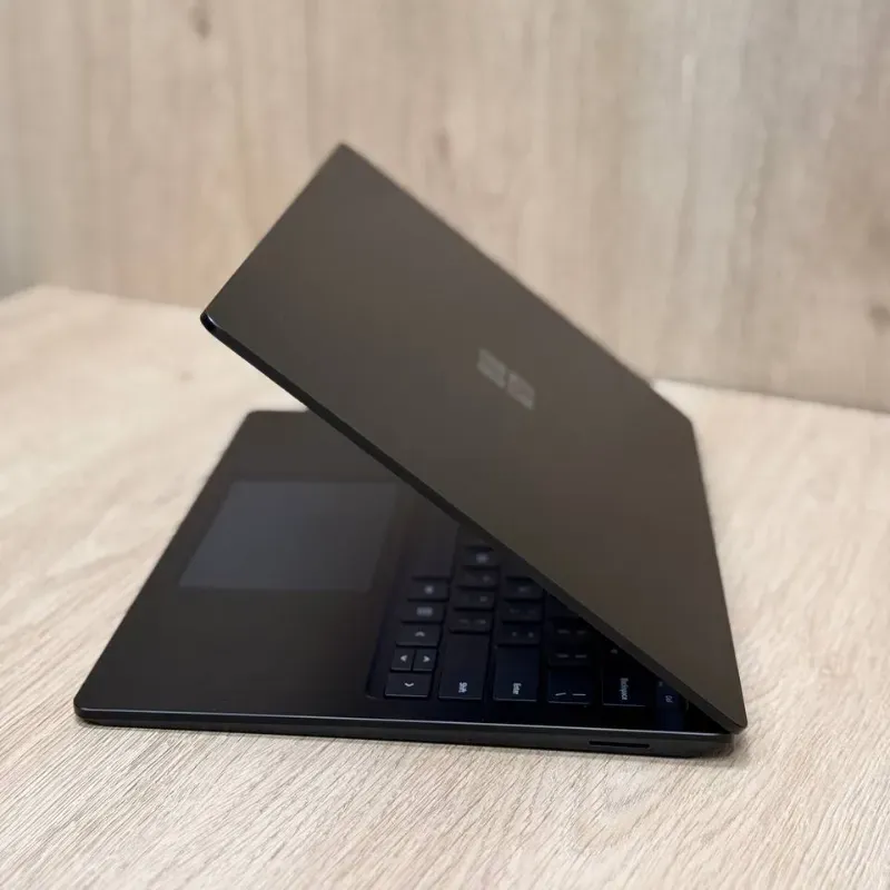 مشخصات، قیمت و خرید لپ تاپ استوک 13.5 اینچی مایکروسافت مدل Microsoft Surface Laptop 6 Ultra 7 165H 16GB 256GB Intel Arc