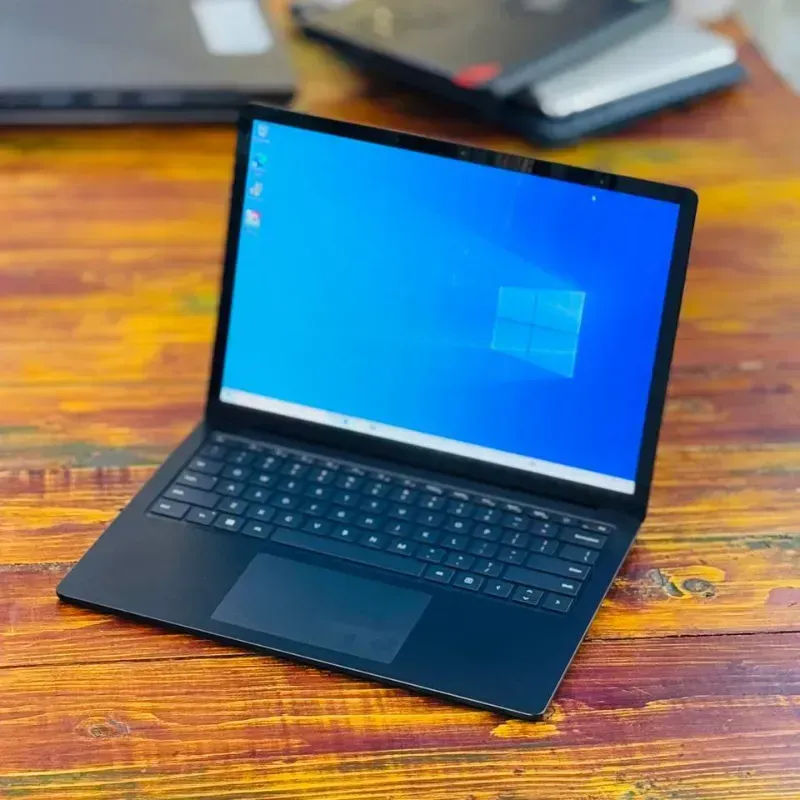 مشخصات، قیمت و خرید لپ تاپ استوک 13.5 اینچی مایکروسافت مدل Microsoft Surface Laptop 5 i5 1235U 16GB 256GB Intel Iris Xe