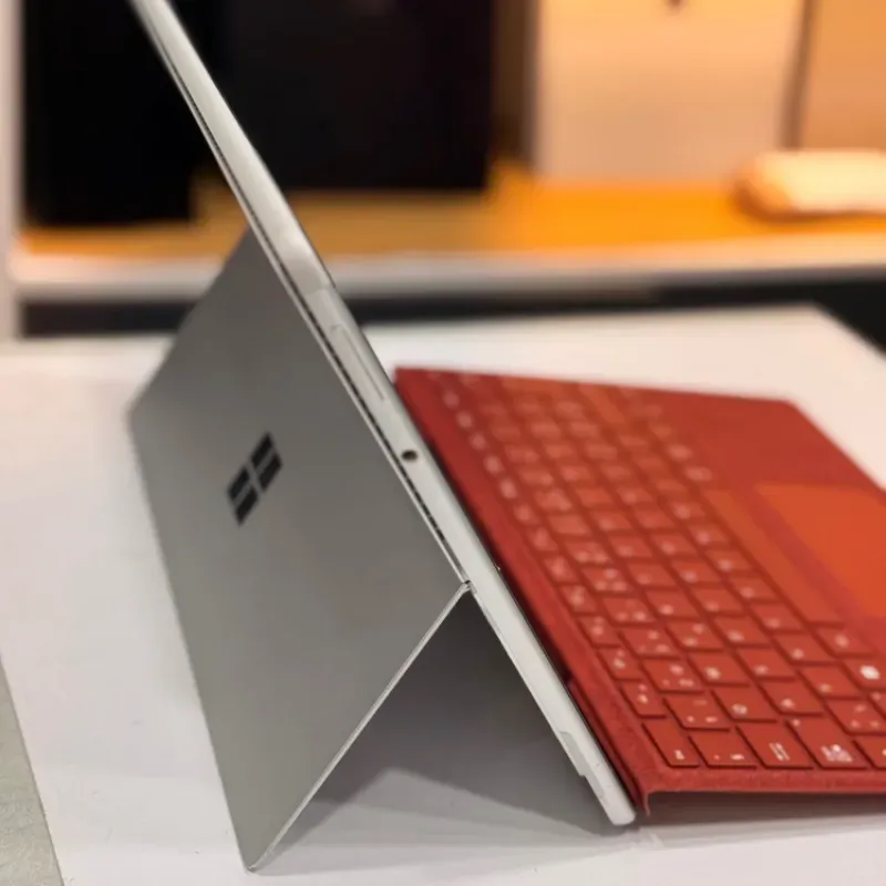 مشخصات، قیمت و خرید لپ تاپ استوک 13 اینچی مایکروسافت مدل Microsoft Surface Pro 8 i7 1185G7 16GB 256GB Intel Iris Xe Sim