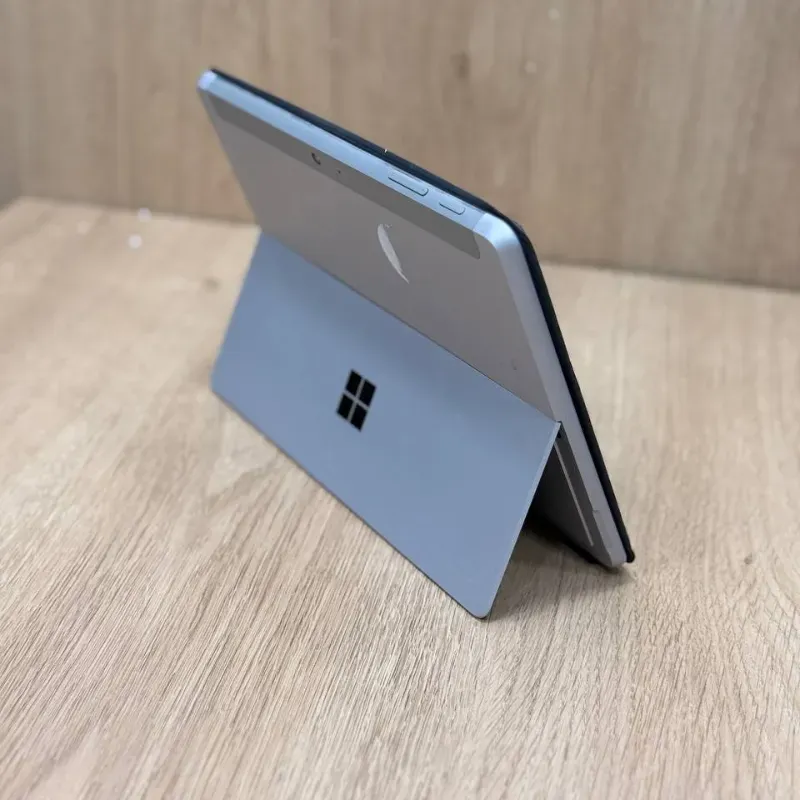 مشخصات، قیمت و خرید لپ تاپ استوک 10.5 اینچی مایکروسافت مدل Microsoft Surface Go 2 M3 8100Y 8GB 256GB Intel UHD Sim