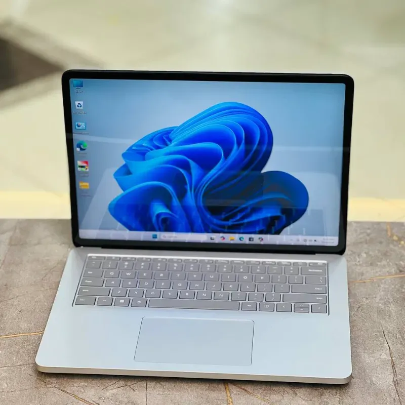 مشخصات، قیمت و خرید لپ تاپ استوک 14.4 اینچی مایکروسافت مدل Surface Laptop Studio 2 i7 13800H 64GB 2TB RTX 4060