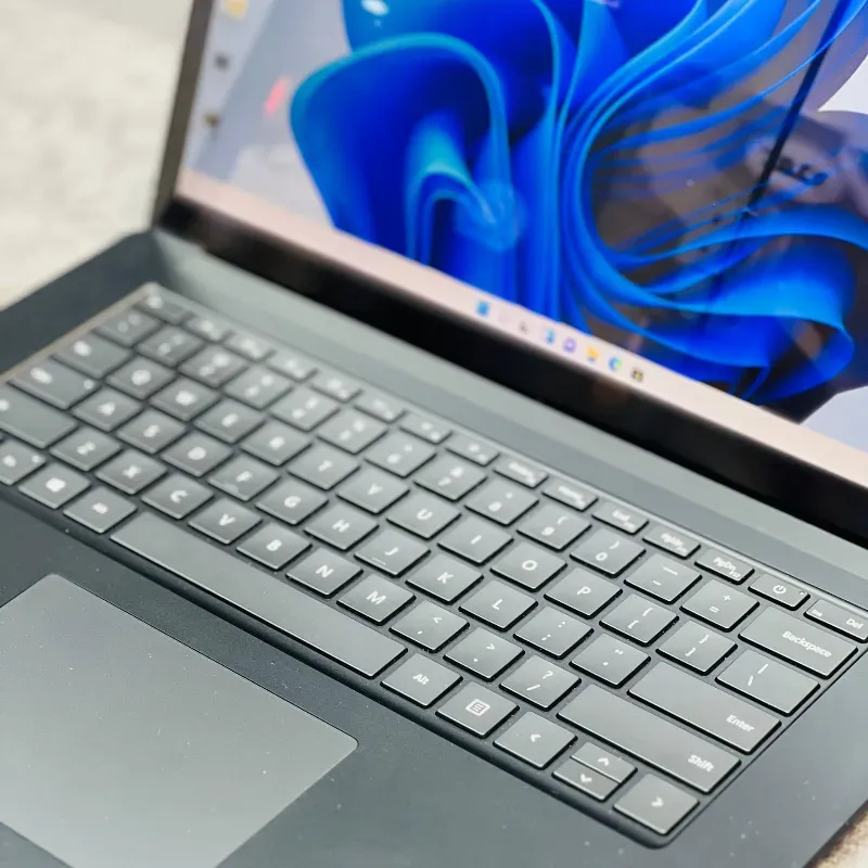 مشخصات، قیمت و خرید لپ تاپ استوک 15 اینچی مایکروسافت مدل Surface Laptop 3 R5 3580U 8GB 256GB AMD Vega 9