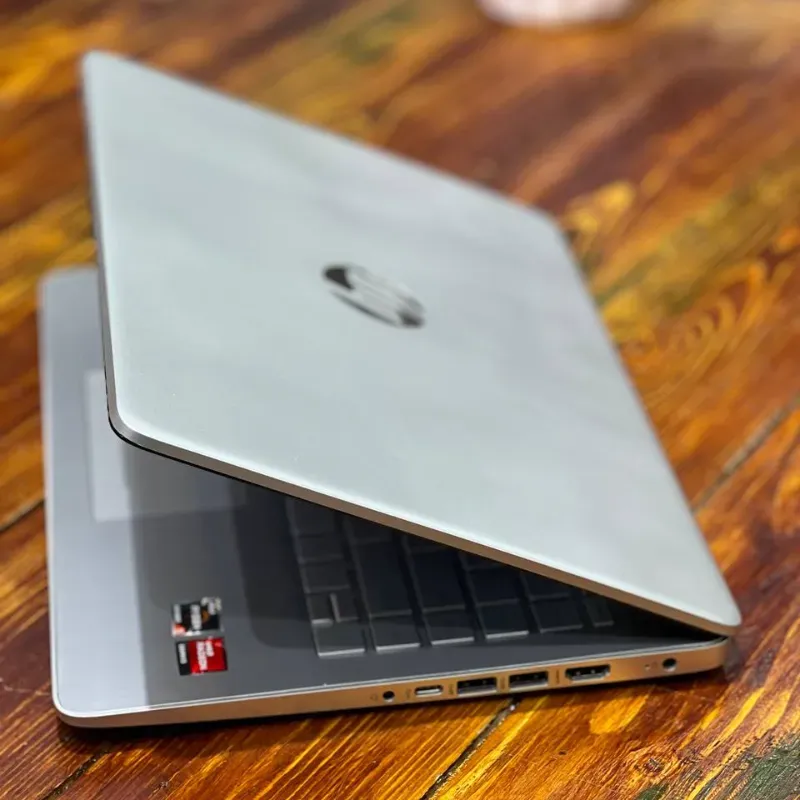 مشخصات، قیمت و خرید لپ تاپ استوک 14.1 اینچی اچ پی مدل HP Laptop 14S R5 5500U 8GB 512GB AMD Radeon