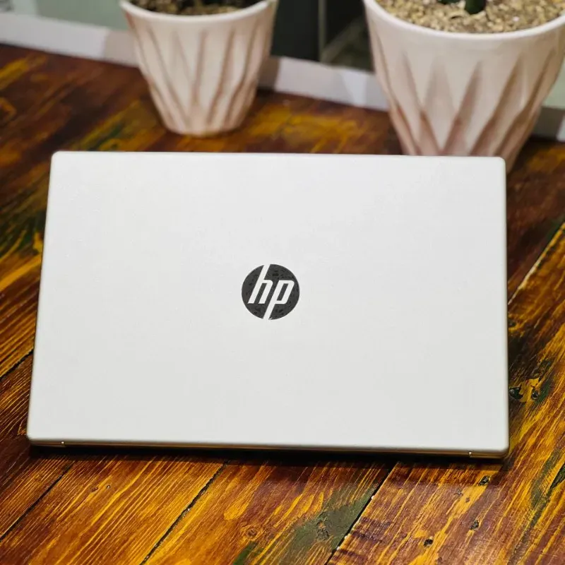 مشخصات، قیمت و خرید لپ تاپ استوک 15.6 اینچی اچ پی مدل HP Laptop 15 R7 5825U 16GB 512GB AMD Radeon