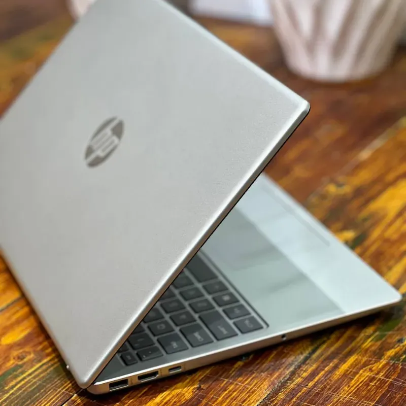 مشخصات، قیمت و خرید لپ تاپ اپن باکس 15.6 اینچی اچ پی مدل HP Laptop 15 R5 7520U 8GB 256GB AMD Radeon