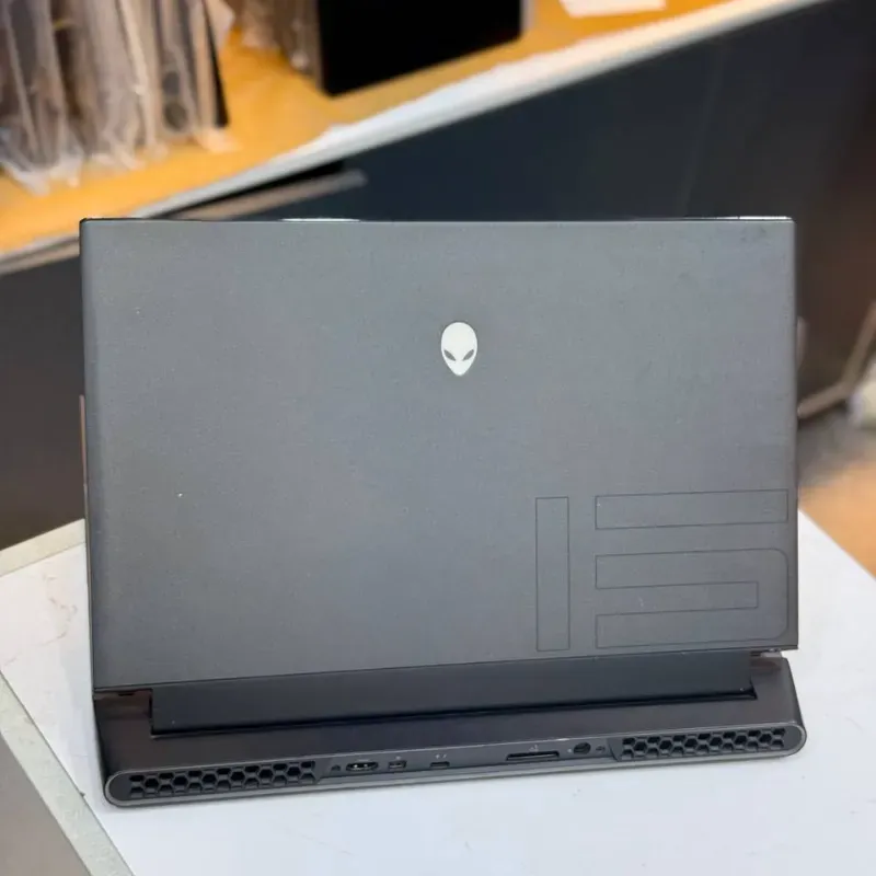 مشخصات، قیمت و خرید لپ تاپ استوک 15.6 اینچی دل مدل Dell Alienware M15 R3 i7 10750H 16GB 256GB 1660Ti