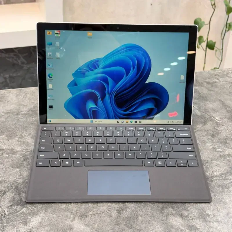 مشخصات، قیمت و خرید لپ تاپ استوک 12.3 اینچی مایکروسافت مدل Microsoft Surface Pro 5 i7 7660U 8GB 256GB Intel HD