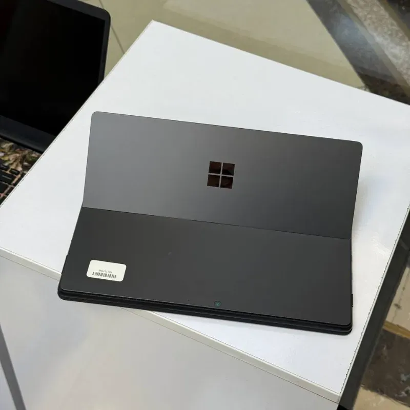 مشخصات، قیمت و خرید لپ تاپ استوک 12.3 اینچی مایکروسافت مدل Microsoft Surface Pro 8 i5 1135G7 8GB 256GB Intel Iris Xe